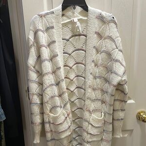 DREAMERS by debut Cream Sweater with Rainbow/Multicolor Accents